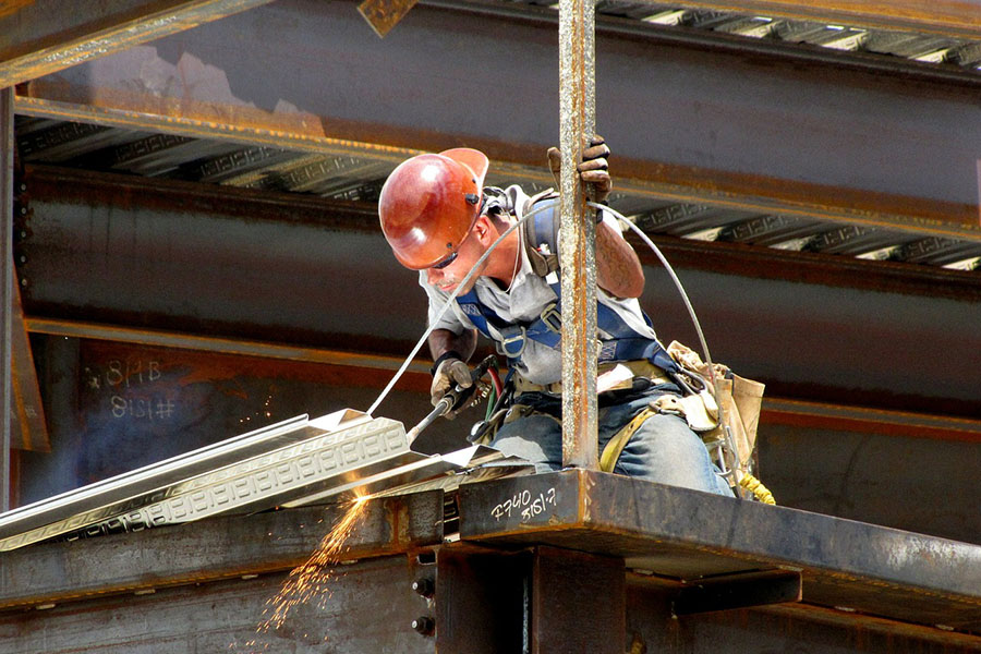 welder with hardhat